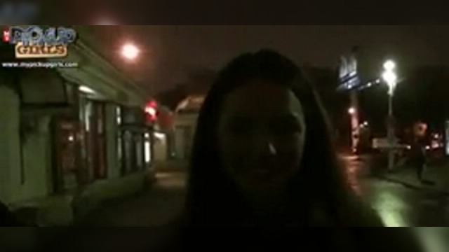 Развели и отодрали в туалете вокзала Развели и отодрали в туалете вокзала
