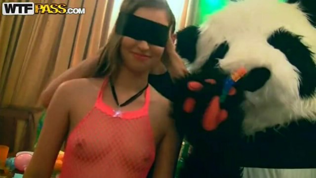 Русская оргия дома под музыку Русская оргия дома под музыку