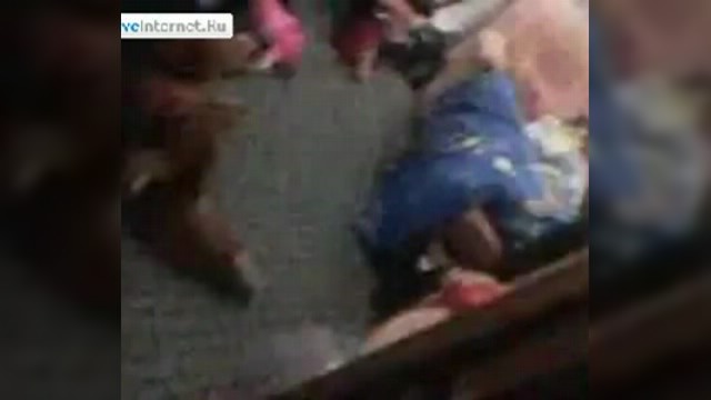 Муж изменял и не вовремя пришла жена (Жестко) Муж изменял и не вовремя пришла жена (Жестко)